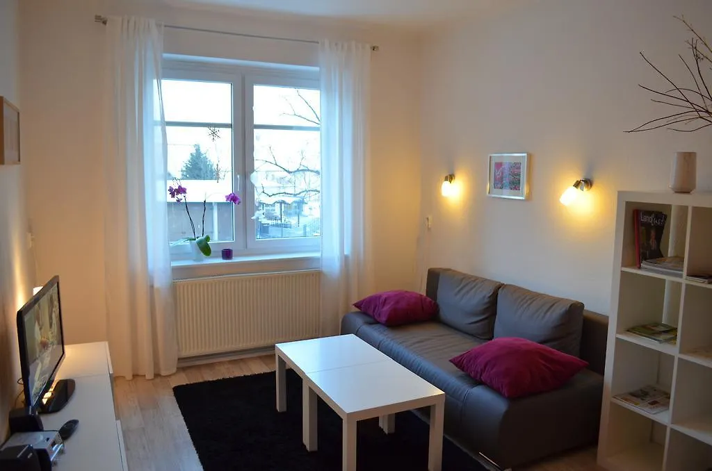 Apartament F1 - Kunst Und Design Drezno 0*,